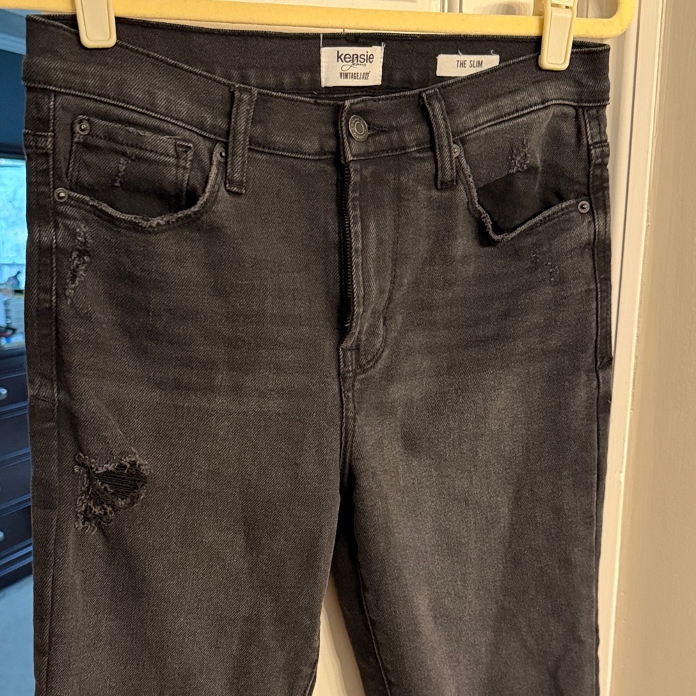 Kensie black distressed cropped jeans - Picture 3 of 7